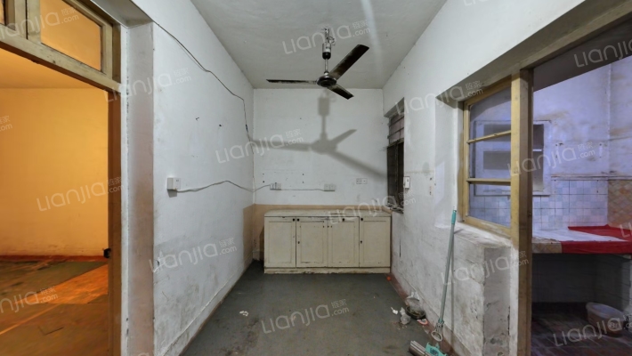 留下街石油小区二手房实景图