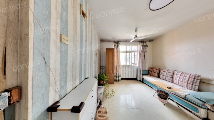 客运三公司家属院二手房实景图