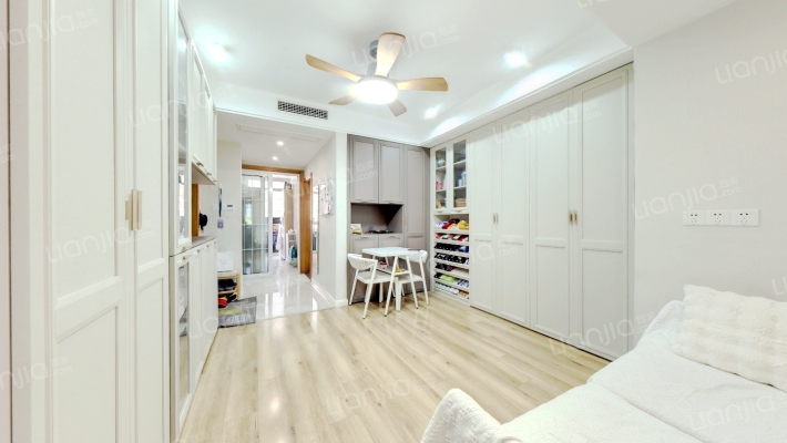 匡庐花园二手房实景图