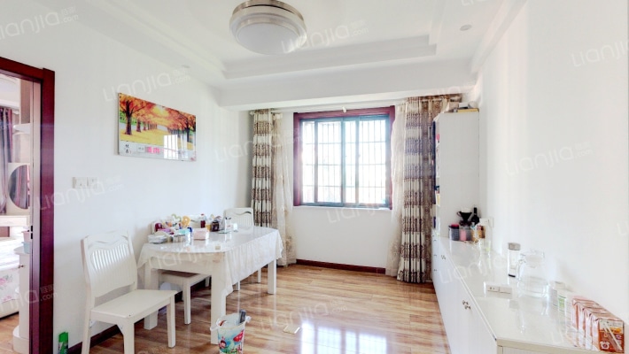 东方丽景花园二手房实景图