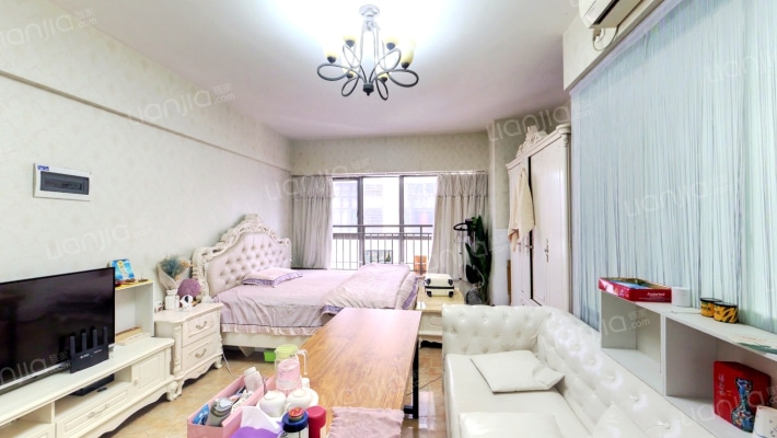 摩天一号二手房实景图