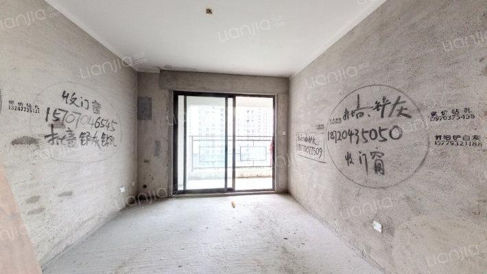 十里春风二手房实景图