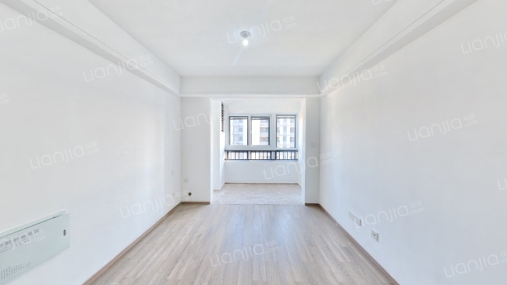 印象溪境雅苑二手房实景图