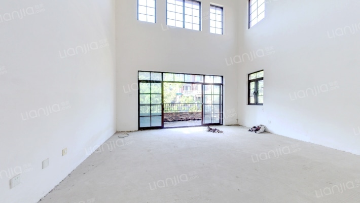 保利美茵庄园二手房实景图