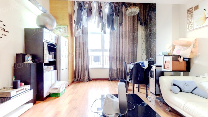 亚太广场二手房实景图