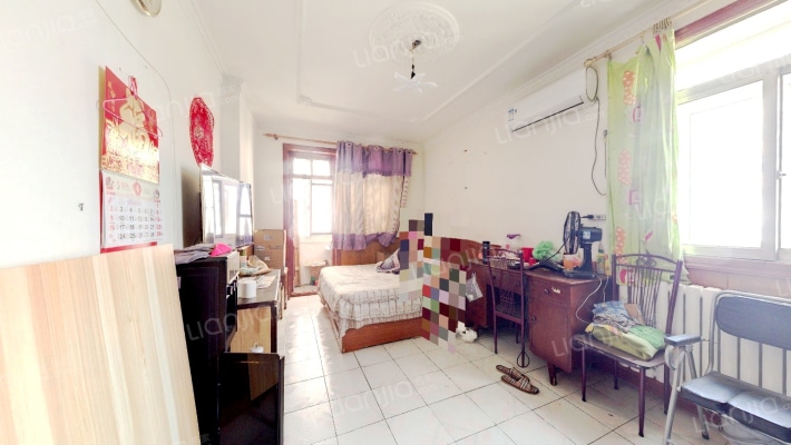 二号路棉一楼二手房实景图