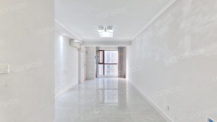 绿都澜湾榕园二手房实景图