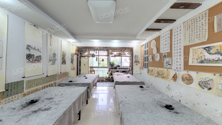 龙华苑二手房实景图