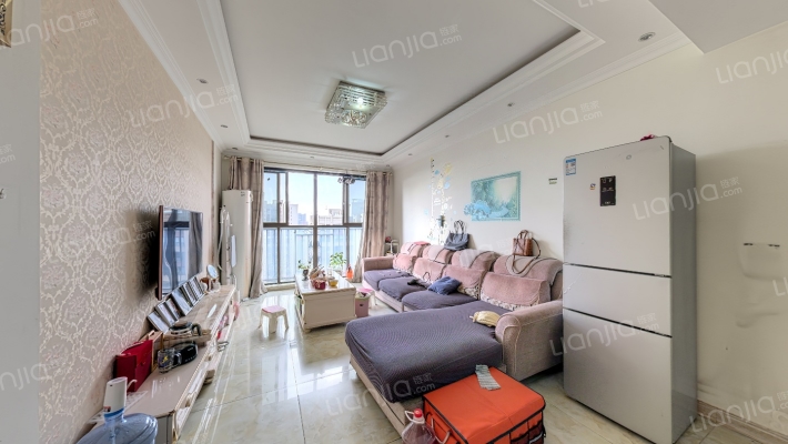 圣采泊尚二手房实景图