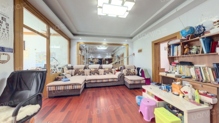 迎春花园二手房实景图