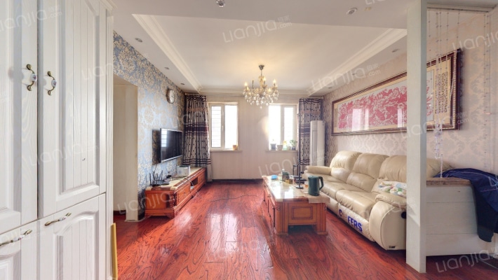 天鸿1.7英里二手房实景图