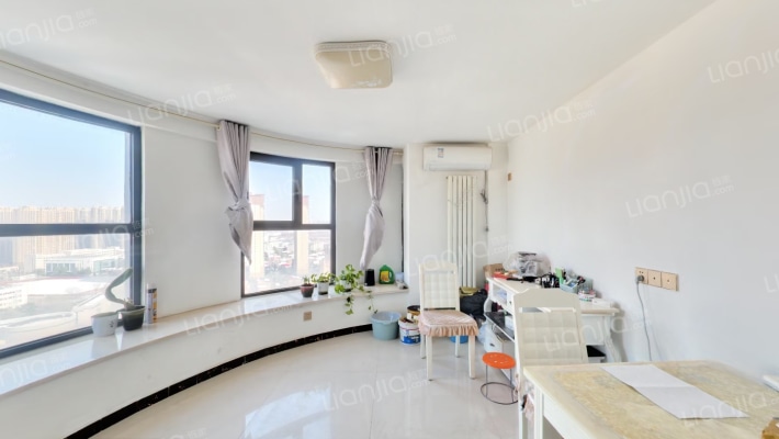 睿达广场二手房实景图