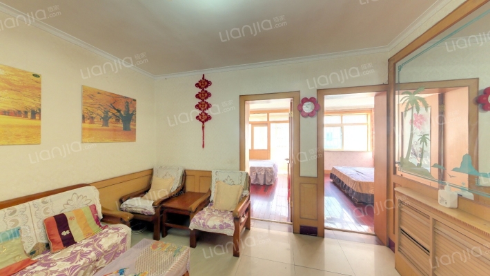 市政公寓二手房实景图