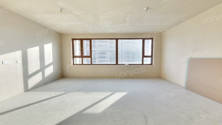 融创大河宸院二手房实景图