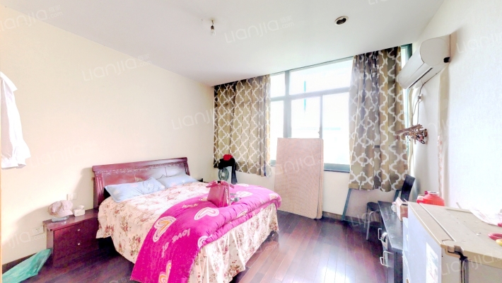 摩尔城颐景园二手房实景图