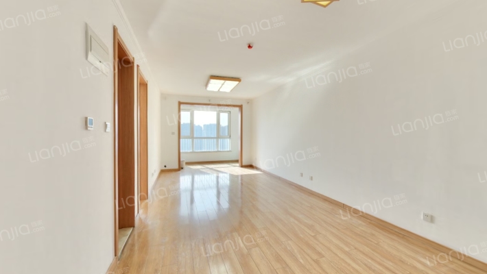 万科蓝山二期二手房实景图