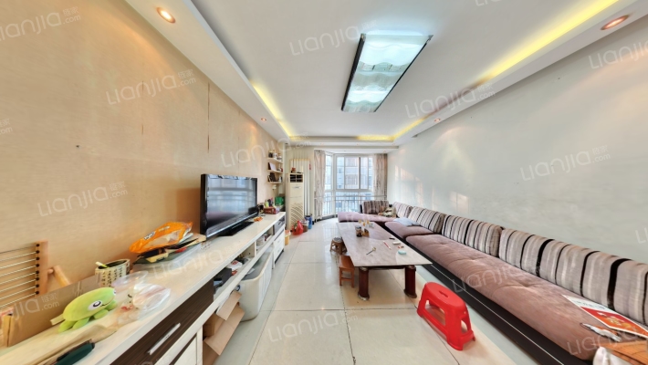 恒达文峰春天二手房实景图