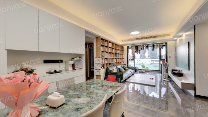 巨基·四季名苑二手房实景图