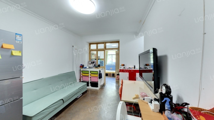 西七路230号院二手房实景图