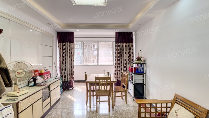 棋盘山路22号二手房实景图