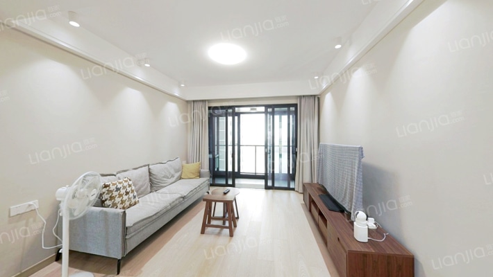 华发峰景湾二手房实景图