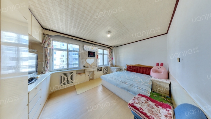 兴工街二手房实景图