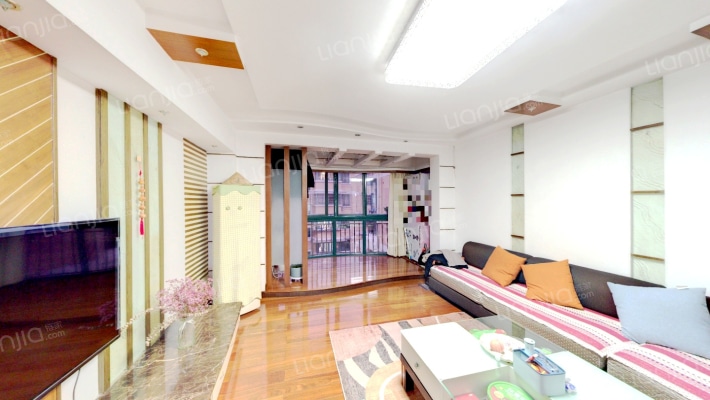 海华六和嘉园二手房实景图