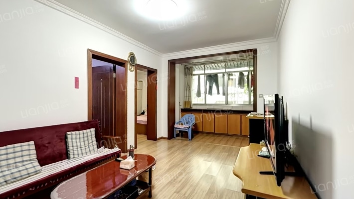 人民街77号二手房实景图