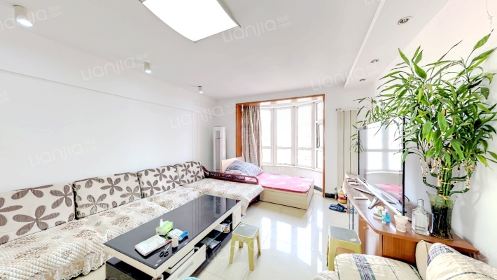 东方绿水康城二手房实景图