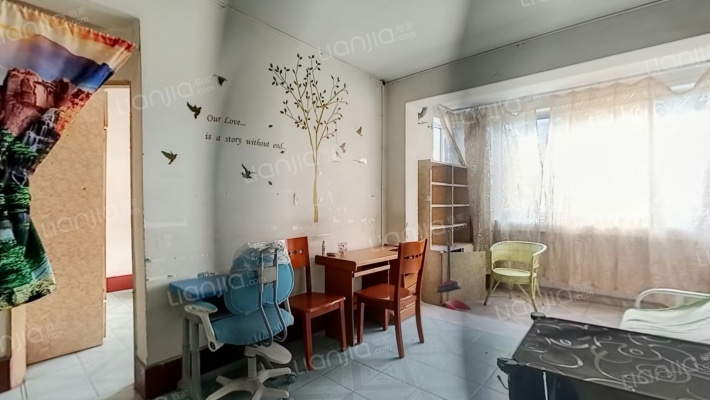 鸿福巷14号二手房实景图