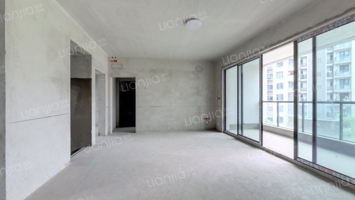 永缘锦庭二手房实景图