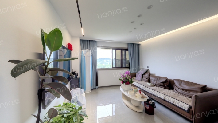 梦想小城二手房实景图