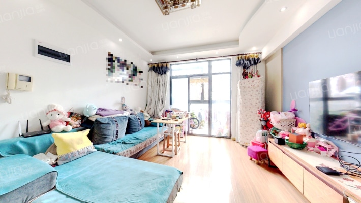 芭比伦堡二手房实景图