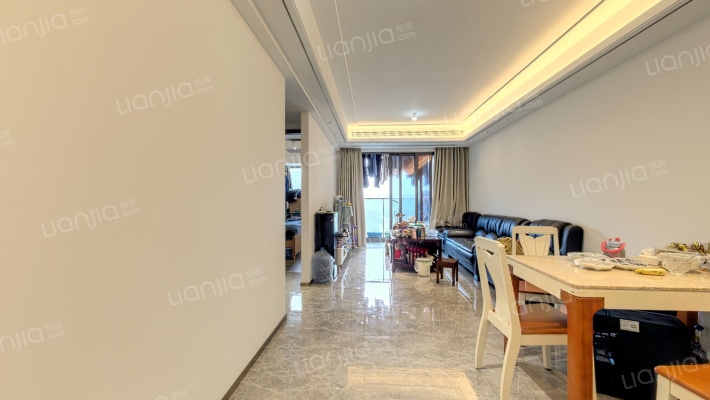 山海公馆二手房实景图