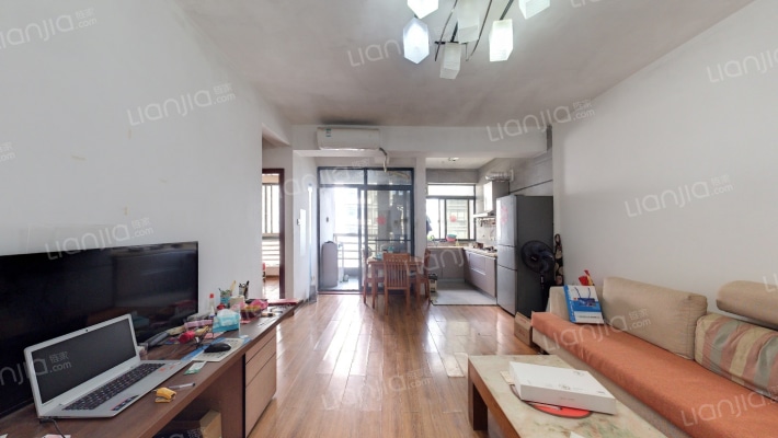 金湖帝景二手房实景图