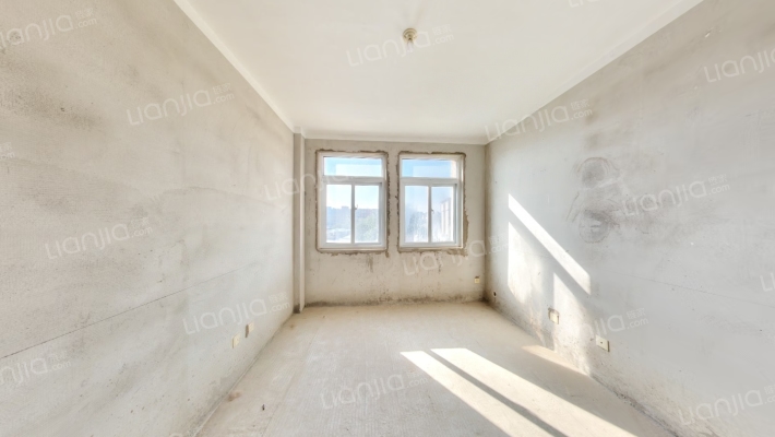 幼专雅居二手房实景图