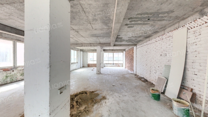 龙湖路530号二手房实景图