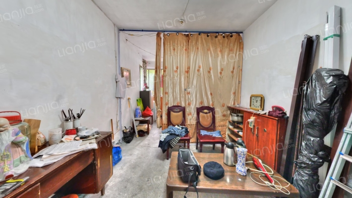 白合社区二手房实景图