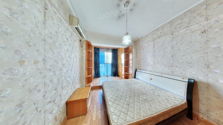 帘官公所街49号二手房实景图