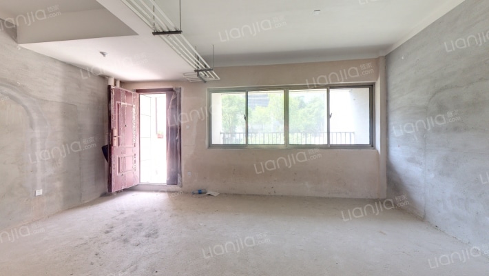 至美里二手房实景图