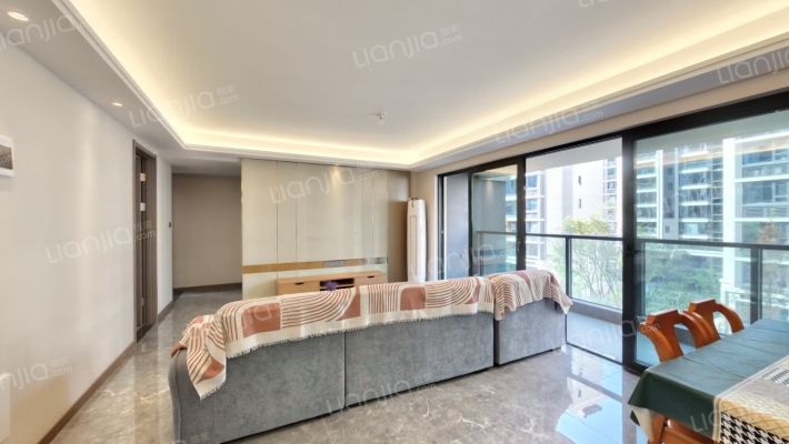 金科博翠山二手房实景图