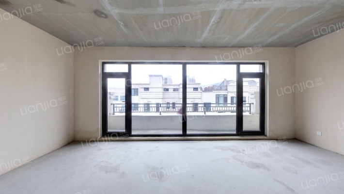 新希望璞石墅二手房实景图