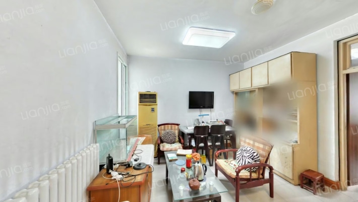 花园小区二手房实景图