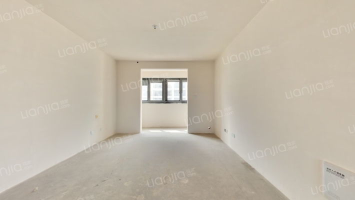 兴南华庭西区二手房实景图