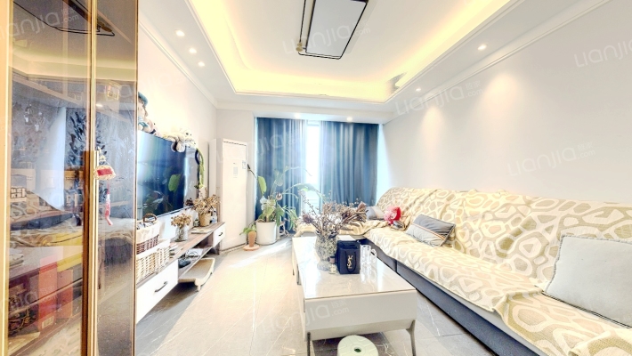 御澜台二手房实景图