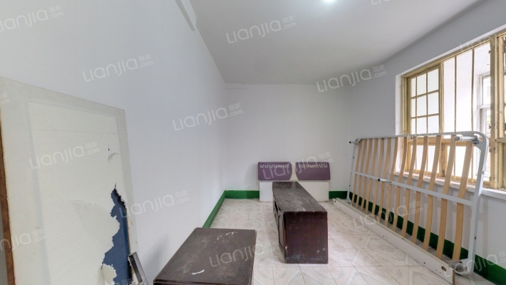 钢厂宿舍二手房实景图