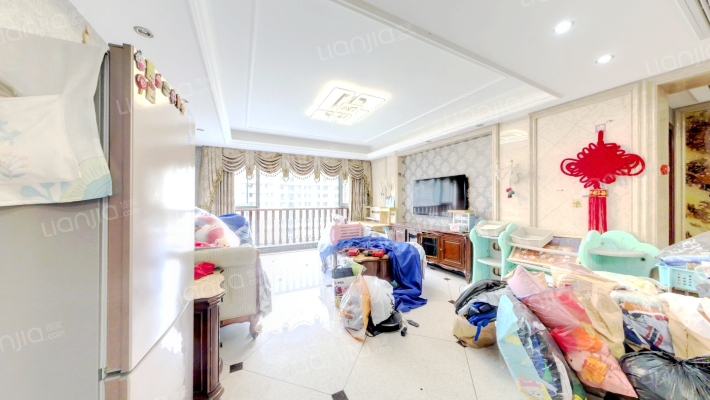 新白马公寓二手房实景图