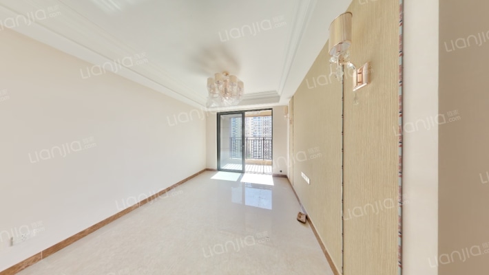 恒大悦珑台二手房实景图