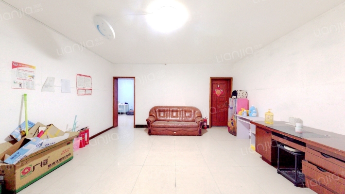 老管委会家属区二手房实景图