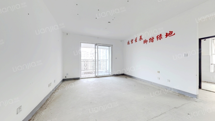 鹭湖宫11区A组团二手房实景图